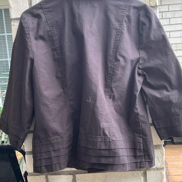 Light weight jacket - Picture 2 of 2